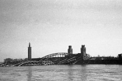 zerstoerte-Hohenzollernbruecke-3